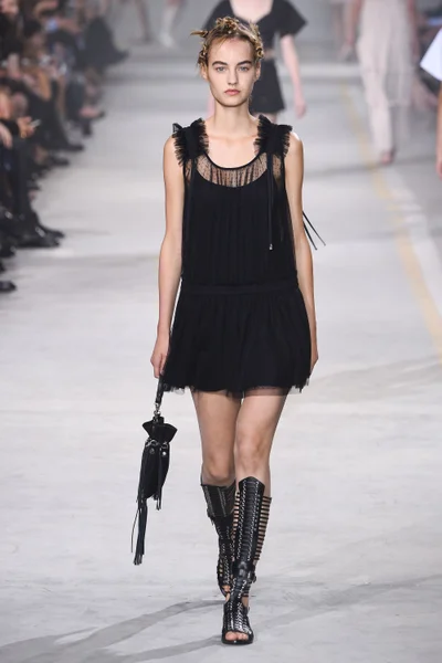Look 13